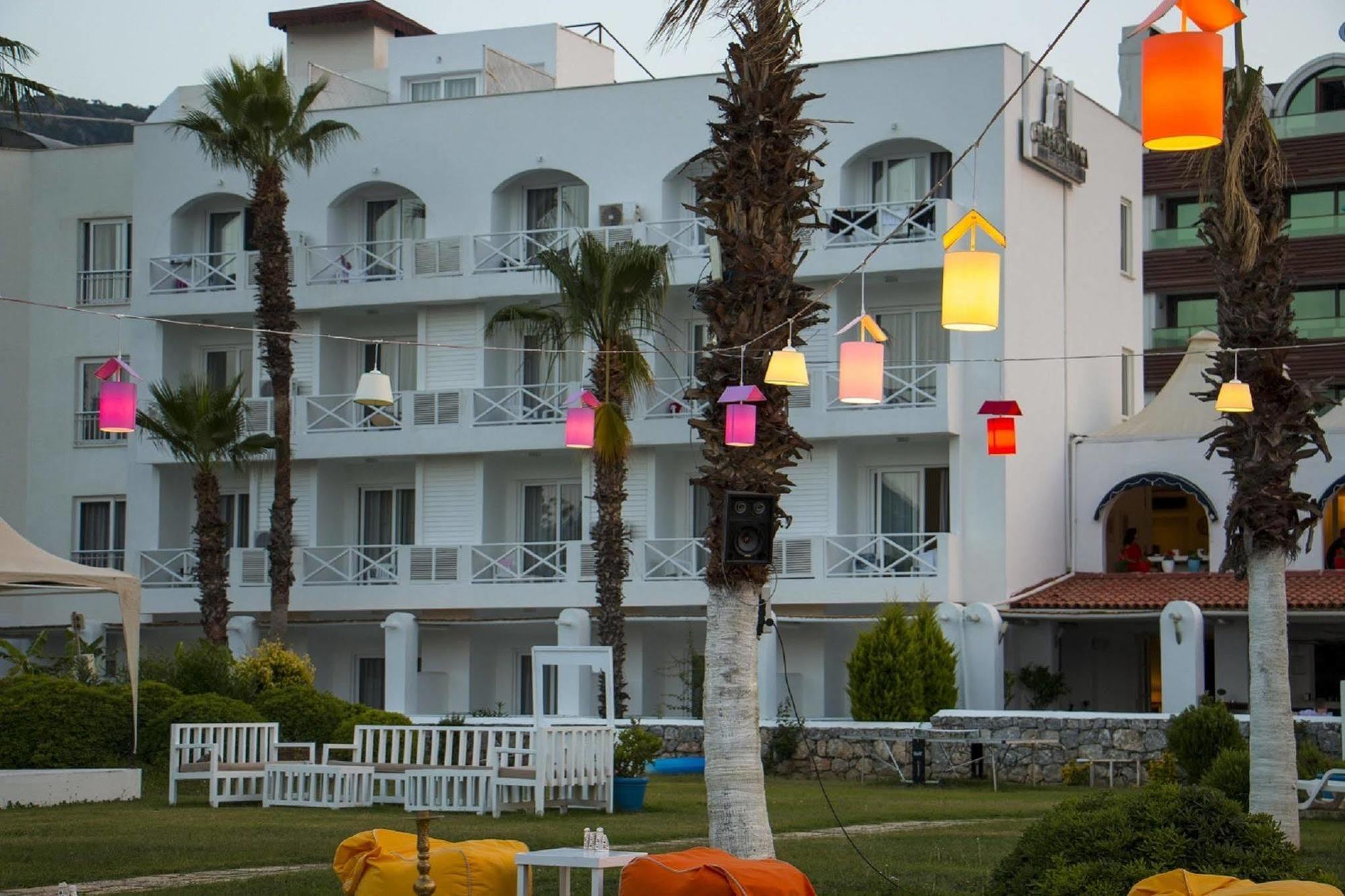 Casa & Blanca Hotel (Adults Only) İcmeler Bagian luar foto