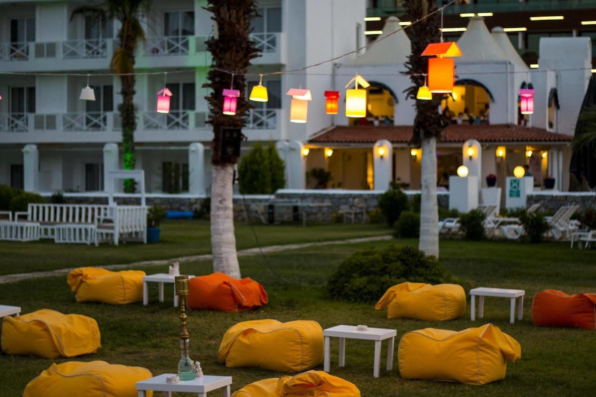 Casa & Blanca Hotel (Adults Only) İcmeler Bagian luar foto