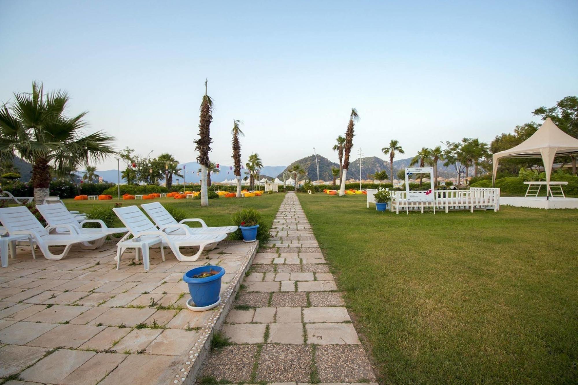 Casa & Blanca Hotel (Adults Only) İcmeler Bagian luar foto